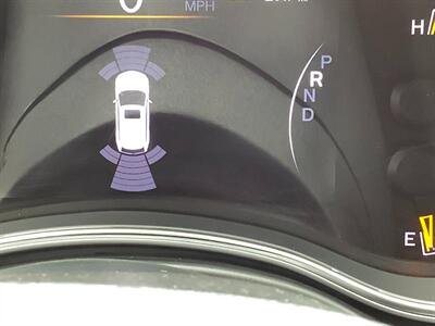 2017 Jeep Grand Cherokee Summit - Photo 13 - Crest Hill, IL 60403