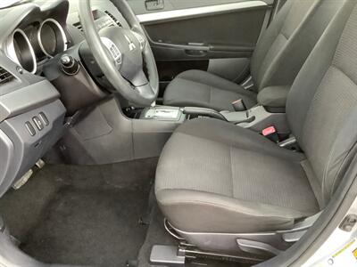 2011 Mitsubishi Lancer ES   - Photo 14 - Crest Hill, IL 60403