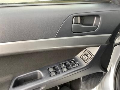 2011 Mitsubishi Lancer ES   - Photo 13 - Crest Hill, IL 60403