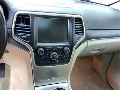 2014 Jeep Grand Cherokee Overland   - Photo 16 - Crest Hill, IL 60403