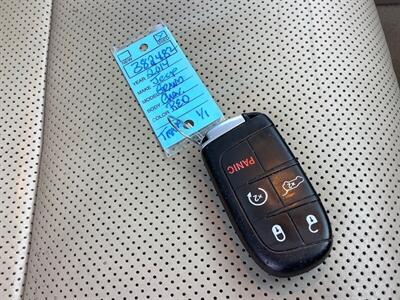 2014 Jeep Grand Cherokee Overland   - Photo 40 - Crest Hill, IL 60403