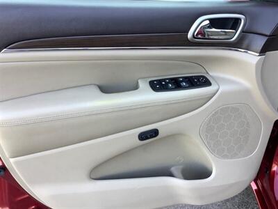 2014 Jeep Grand Cherokee Overland   - Photo 11 - Crest Hill, IL 60403