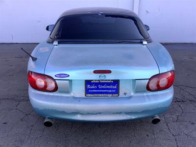 2002 Mazda MX-5 Miata   - Photo 5 - Crest Hill, IL 60403