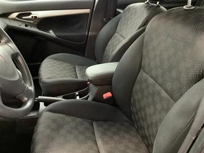 2009 Pontiac Vibe 1.8L - Photo 11 - Crest Hill, IL 60403