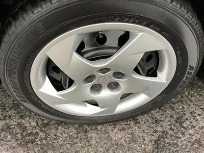 2009 Pontiac Vibe 1.8L - Photo 40 - Crest Hill, IL 60403