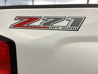 2015 Chevrolet Silverado 2500HD LT - Photo 38 - Crest Hill, IL 60403