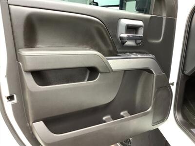2015 Chevrolet Silverado 2500HD LT - Photo 13 - Crest Hill, IL 60403