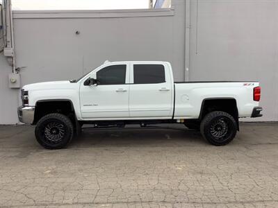 2015 Chevrolet Silverado 2500HD LT - Photo 3 - Crest Hill, IL 60403