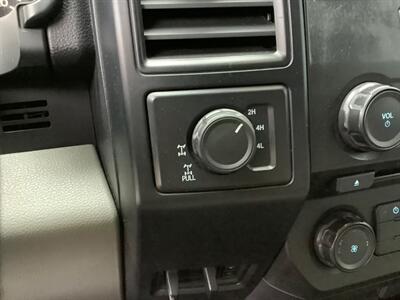 2016 Ford F-150 XLT - Photo 18 - Crest Hill, IL 60403