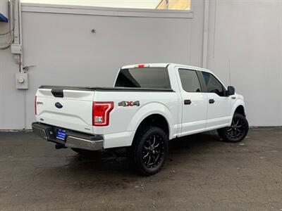 2016 Ford F-150 XLT - Photo 7 - Crest Hill, IL 60403