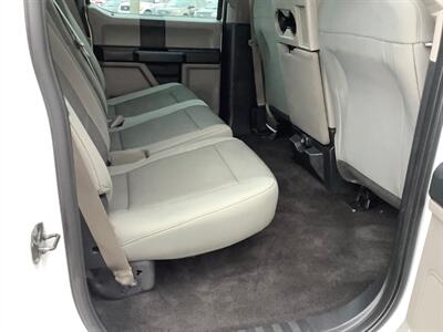 2016 Ford F-150 XLT - Photo 24 - Crest Hill, IL 60403