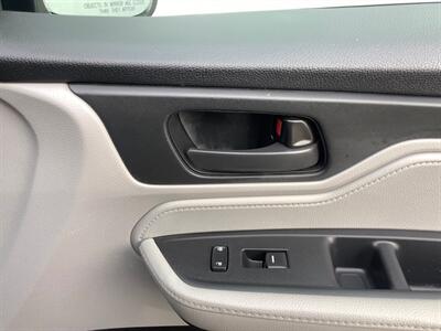 2018 Honda Odyssey EX-L   - Photo 35 - Crest Hill, IL 60403