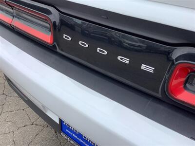 2015 Dodge Challenger SXT - Photo 33 - Crest Hill, IL 60403