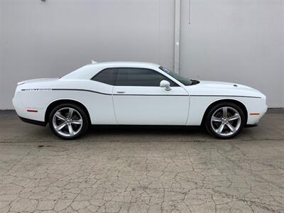 2015 Dodge Challenger SXT - Photo 9 - Crest Hill, IL 60403