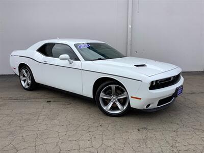 2015 Dodge Challenger SXT - Photo 11 - Crest Hill, IL 60403