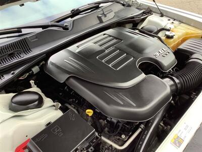 2015 Dodge Challenger SXT - Photo 42 - Crest Hill, IL 60403