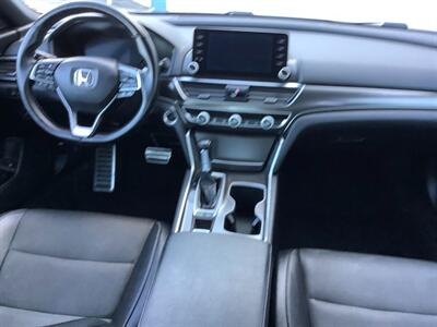 2019 Honda Accord Sport   - Photo 38 - Crest Hill, IL 60403
