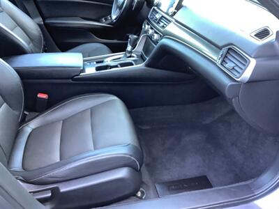 2019 Honda Accord Sport   - Photo 33 - Crest Hill, IL 60403