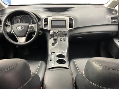 2014 Toyota Venza XLE   - Photo 35 - Crest Hill, IL 60403