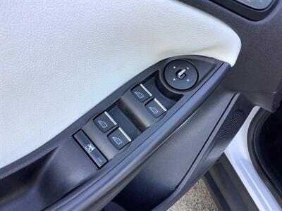 2014 Ford Focus Titanium   - Photo 24 - Crest Hill, IL 60403