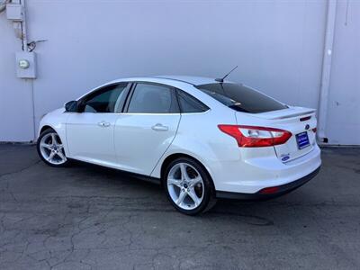 2014 Ford Focus Titanium   - Photo 5 - Crest Hill, IL 60403