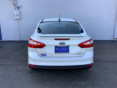 2014 Ford Focus Titanium   - Photo 6 - Crest Hill, IL 60403