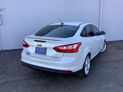 2014 Ford Focus Titanium   - Photo 7 - Crest Hill, IL 60403