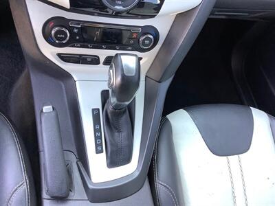 2014 Ford Focus Titanium   - Photo 29 - Crest Hill, IL 60403
