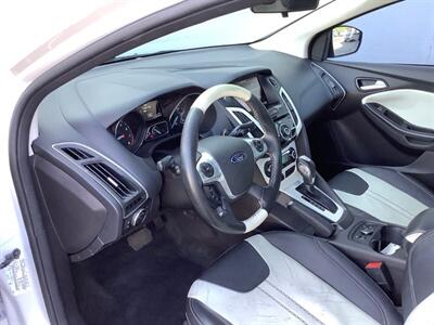 2014 Ford Focus Titanium   - Photo 26 - Crest Hill, IL 60403
