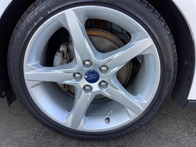 2014 Ford Focus Titanium   - Photo 15 - Crest Hill, IL 60403