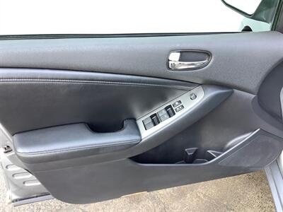 2008 Nissan Altima 2.5 SL   - Photo 10 - Crest Hill, IL 60403