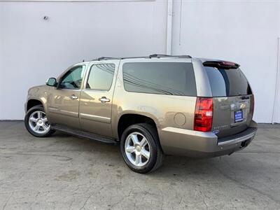 2013 Chevrolet Suburban LTZ 1500 - Photo 5 - Crest Hill, IL 60403