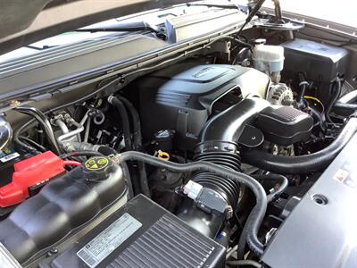 2013 Chevrolet Suburban LTZ 1500   - Photo 50 - Crest Hill, IL 60403