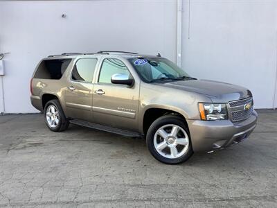 2013 Chevrolet Suburban LTZ 1500 - Photo 10 - Crest Hill, IL 60403