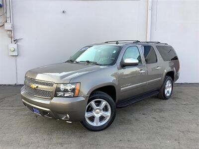 2013 Chevrolet Suburban LTZ 1500 - Photo 2 - Crest Hill, IL 60403