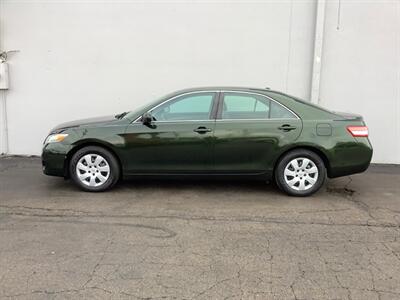 2011 Toyota Camry LE   - Photo 3 - Crest Hill, IL 60403