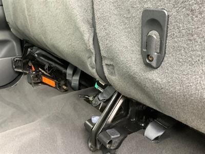 2010 Nissan Titan SE   - Photo 24 - Crest Hill, IL 60403