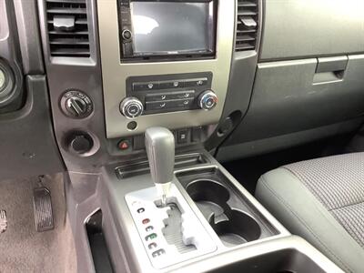 2010 Nissan Titan SE   - Photo 14 - Crest Hill, IL 60403