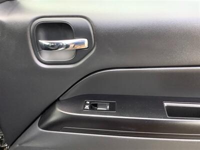 2012 Jeep Patriot Sport   - Photo 21 - Crest Hill, IL 60403