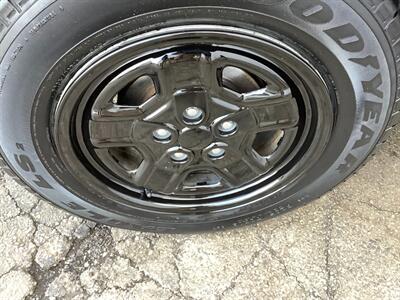 2012 Jeep Patriot Sport   - Photo 27 - Crest Hill, IL 60403