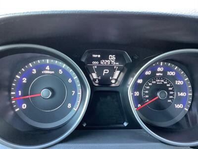 2012 Hyundai ELANTRA GLS   - Photo 16 - Crest Hill, IL 60403