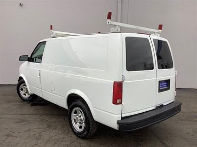 2003 Chevrolet Astro   - Photo 4 - Crest Hill, IL 60403