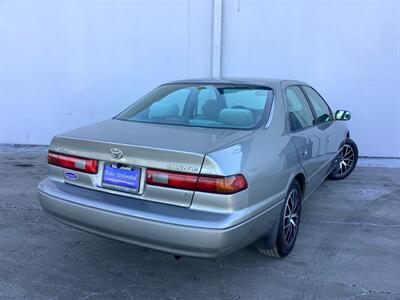 1997 Toyota Camry LE V6   - Photo 6 - Crest Hill, IL 60403