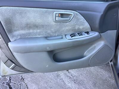 1997 Toyota Camry LE V6 - Photo 10 - Crest Hill, IL 60403