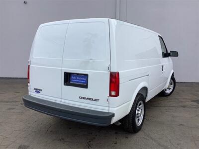 2004 Chevrolet Astro   - Photo 8 - Crest Hill, IL 60403