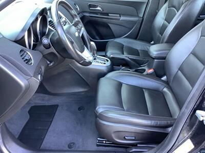 2014 Chevrolet Cruze 2LT Auto   - Photo 11 - Crest Hill, IL 60403