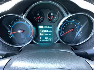 2014 Chevrolet Cruze 2LT Auto   - Photo 18 - Crest Hill, IL 60403