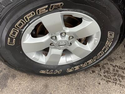 2012 Nissan Frontier SV   - Photo 38 - Crest Hill, IL 60403