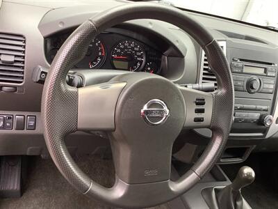 2012 Nissan Frontier SV   - Photo 15 - Crest Hill, IL 60403