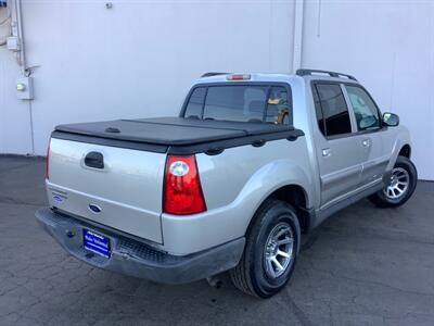 2005 Ford Explorer Sport Trac XLT Comfort   - Photo 5 - Crest Hill, IL 60403